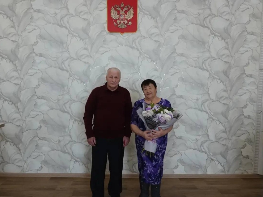 Юбилей семейного союза отметили супруги Федорович из Нерчинска 